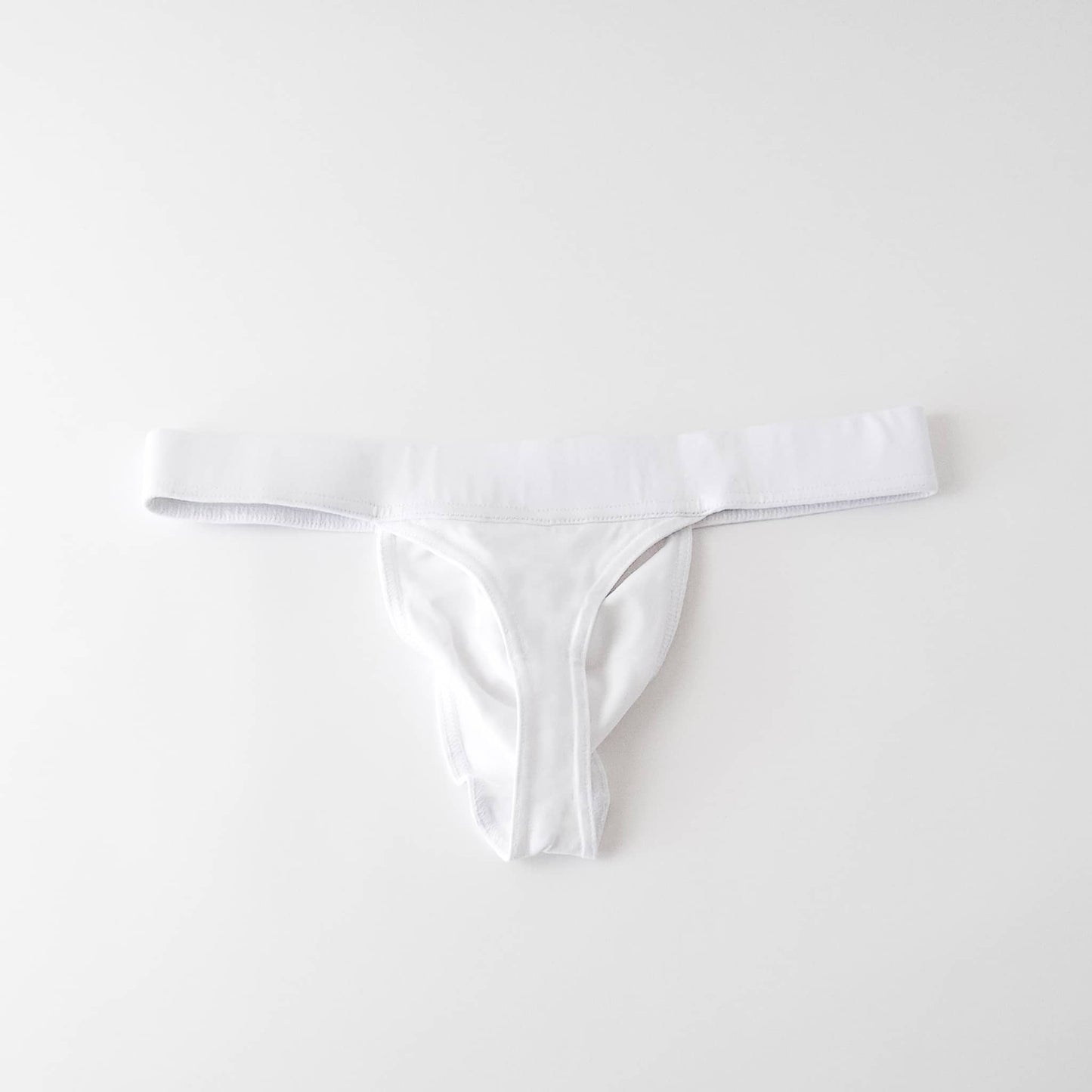 organic cotton thong - white - Idanikos